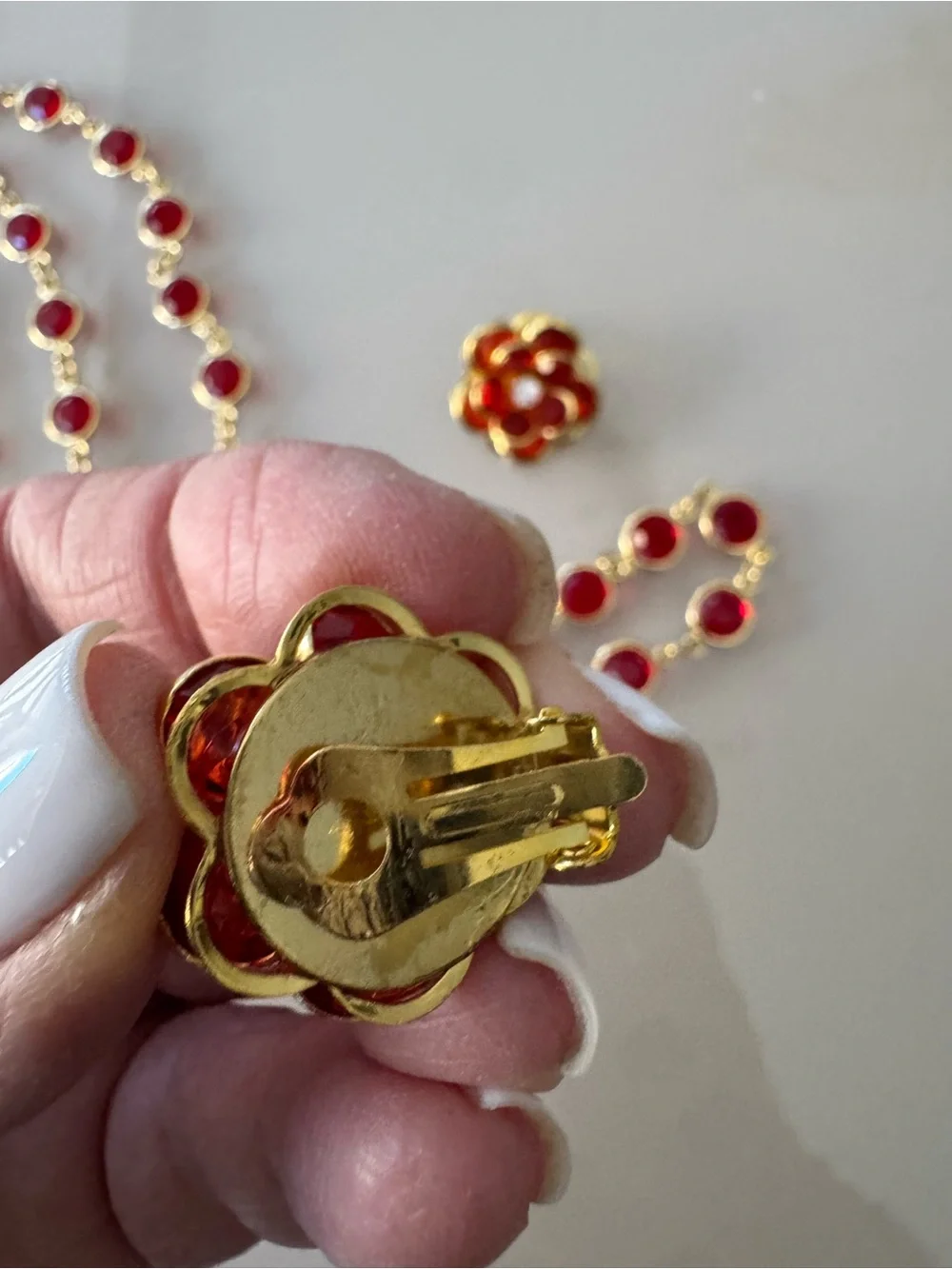 Gold-Tone Red Faceted Crystal‎ Necklace and Clip Earrings Set